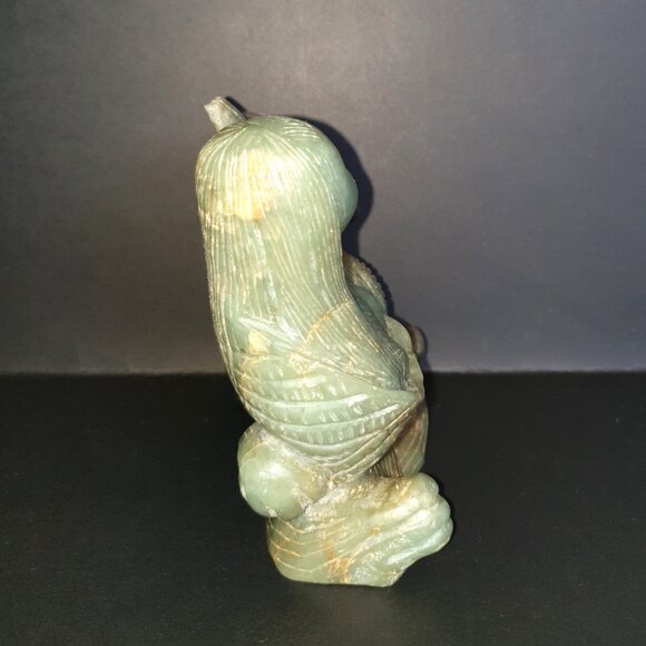 Rare Vintage Hand-Carved Chinese Jade Mermaid & Fish Sculpture 2.5 lbs & 6'' - Picture 9 of 11